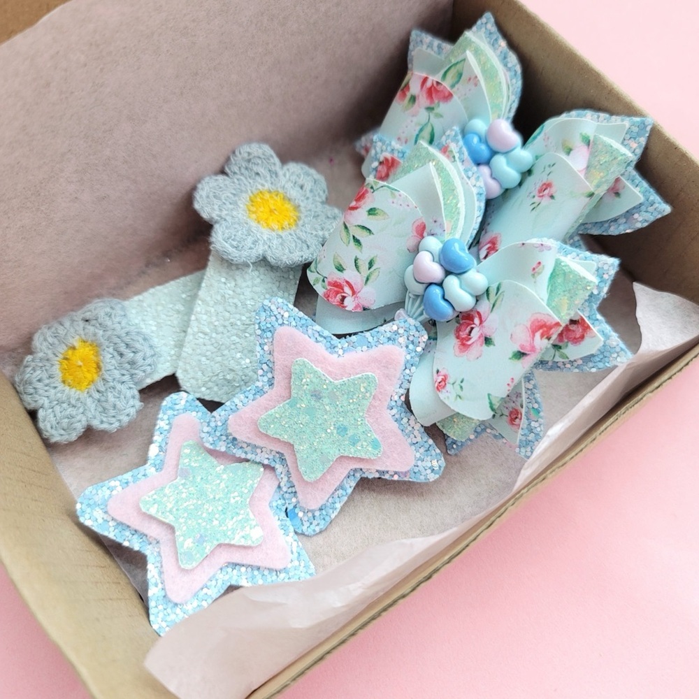 Gift box for her, Set of 6,   Gift for baby girl, Glitter bow, Flower pattern,